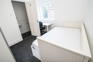 Photo 20- click for photo gallery